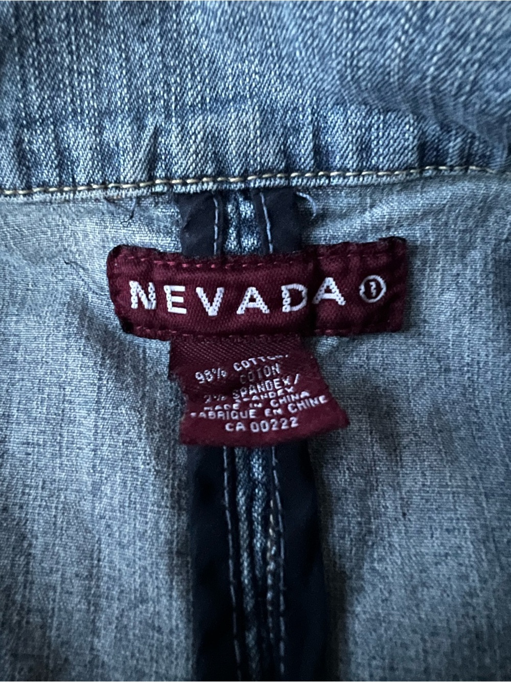 Light Wash Denim Short Sleeve Jacket - Picture 3 of 4